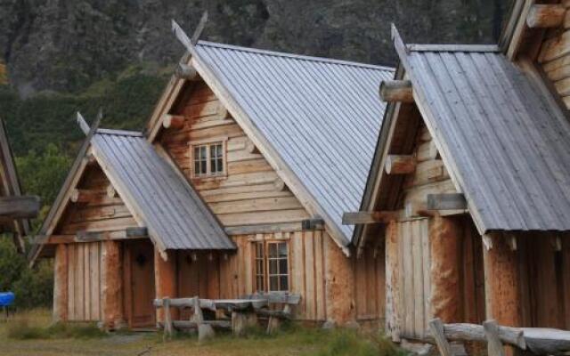 Viking Cabins - MIT FabLab - Solvik