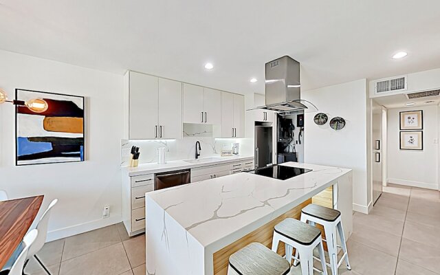4917 Scottsdale - 2 Br Condo