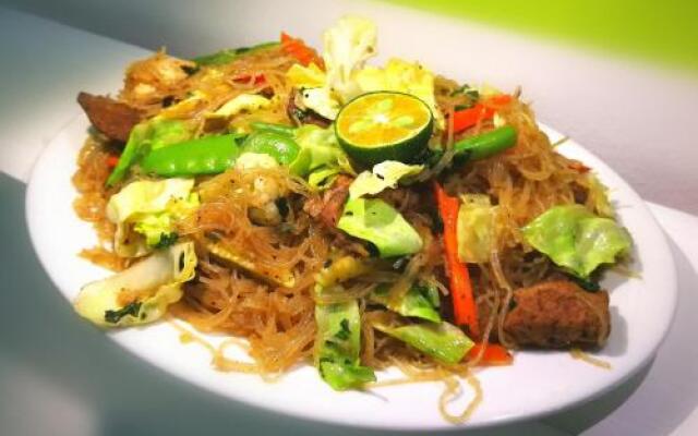Yuj Inn - Pasay