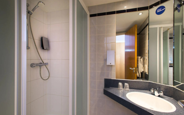 Holiday Inn Express Burton Upon Trent by IHG