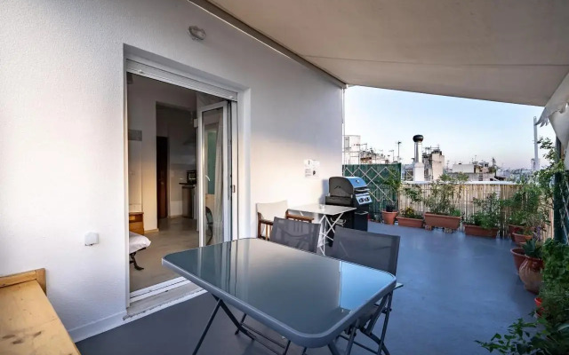 Exarcheia athens studio for 2 pers.