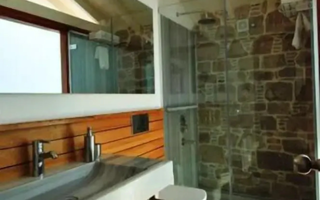 Cunda Lena Otel