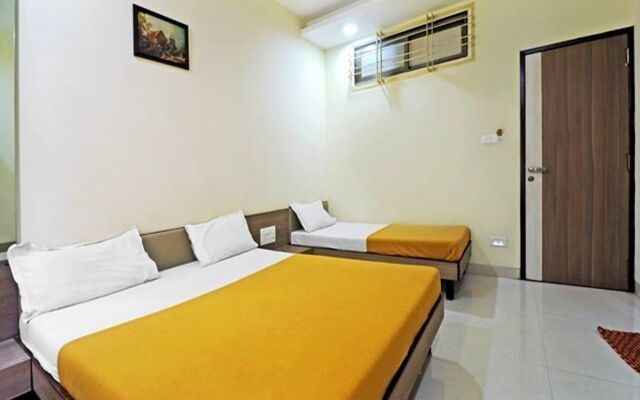 Hotel J K Palace