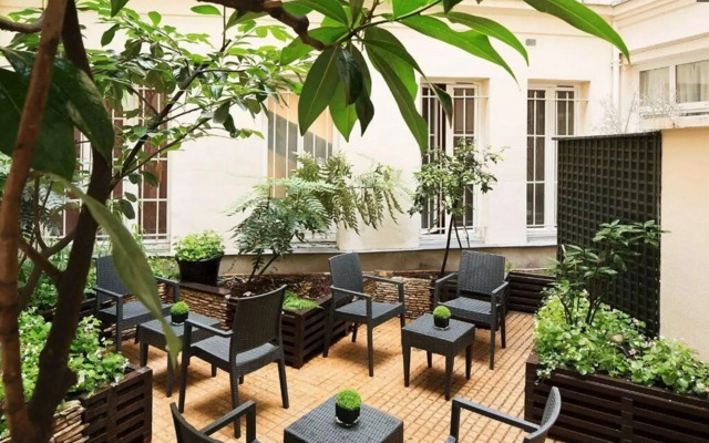 Hotel Queen Mary Paris