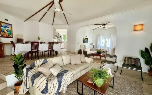 Xanadu Beach Villa 1 Min Walk To The Beach