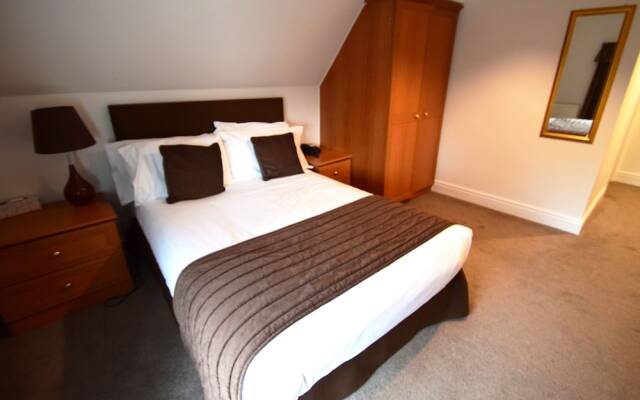 The Riverhill Hotel  Restaurant