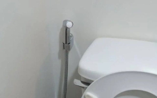 Family freindly 2 bedroom condo at Vine Residences