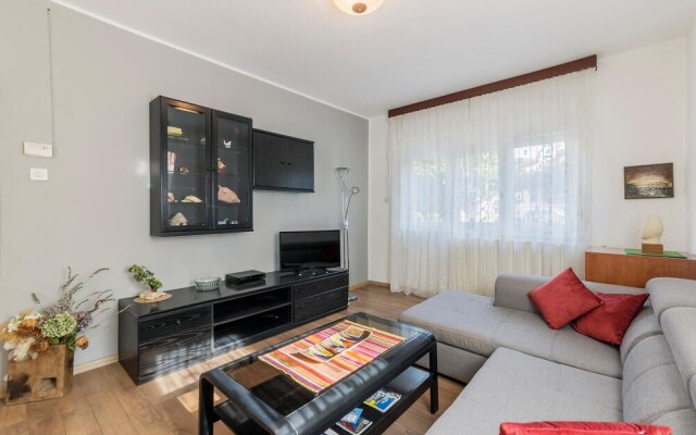 Awesome Home in Pula With Wifi and 2 Bedrooms