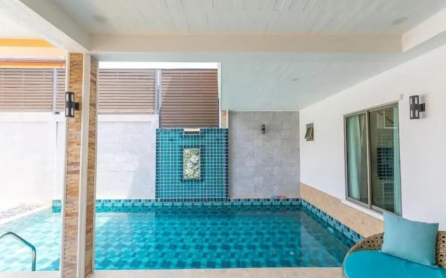3BR Pool Villa Near Boat Avenue V29