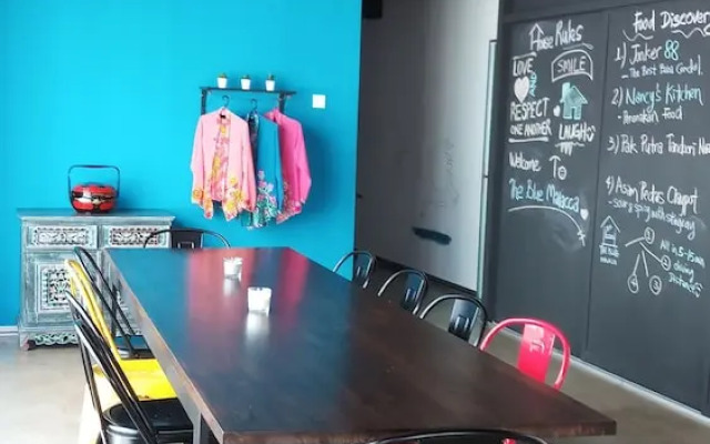 Spot on 89956 the Blue Malacca