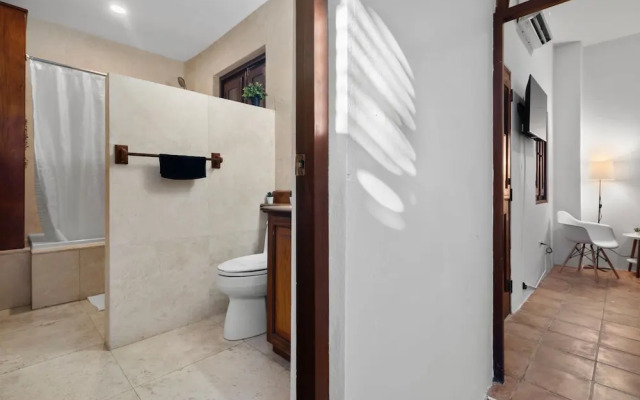 Otium Rentals Penthouse w 2 Terraces