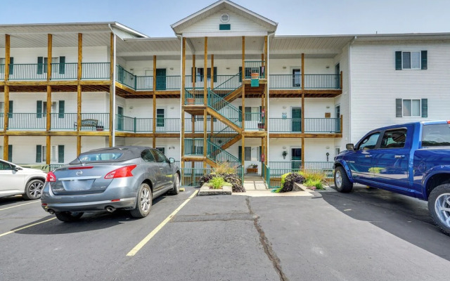 Lakefront Camdenton Condo Near Ha Ha Tonka & Golf!