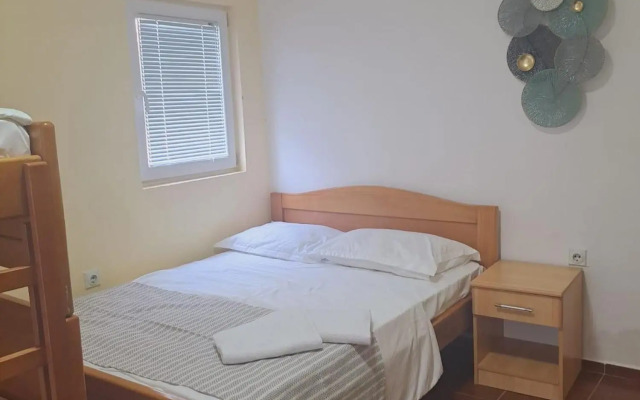 Sea House Apartments