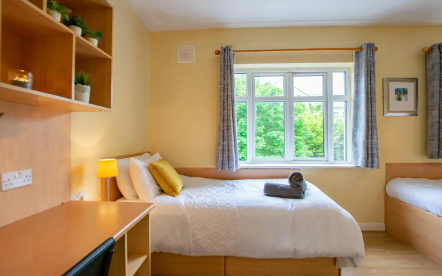 The Duplex at Gort Na Coiribe, by Shortstays