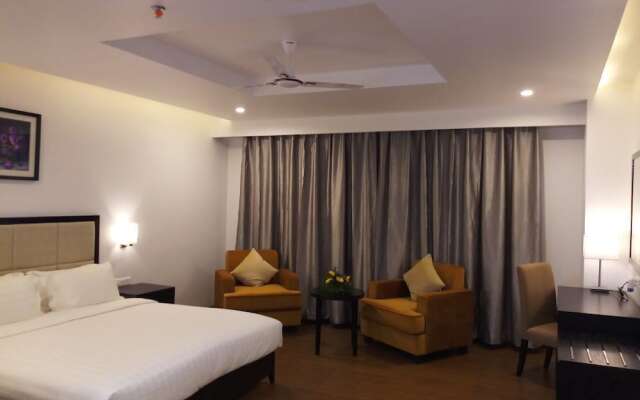 Triguna Clarks Inn