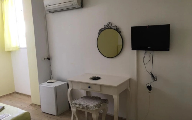 Alaçatı Sakız Ev Otel