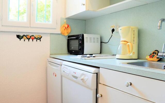 Appartement Le Lavandou, 2 pièces, 4 personnes - FR-1-251-238