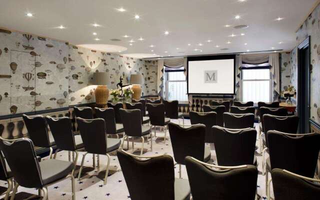 The Mandeville Hotel