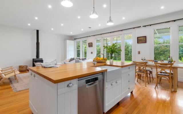 Botham's Beauty - Blenheim Holiday Home