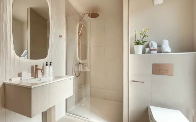 Suites FL by Sweett