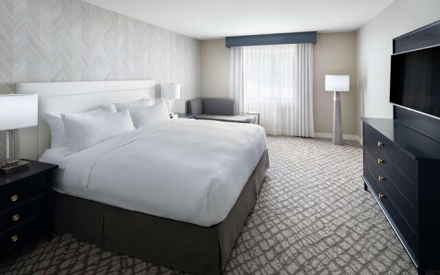 DoubleTree Suites by Hilton Charlotte - SouthPark