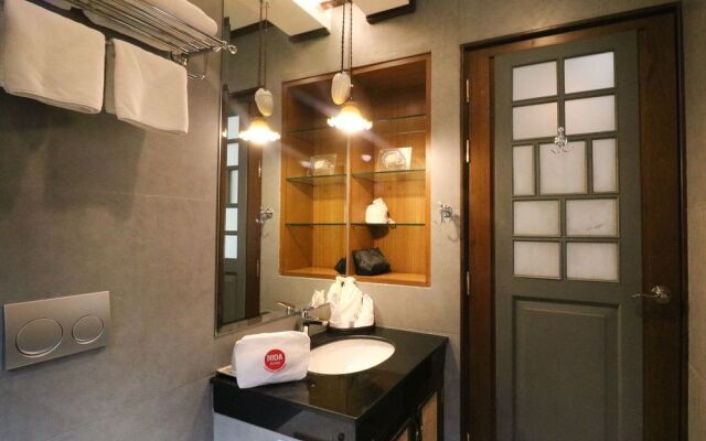NIDA Rooms Arak Walking Street Hotel
