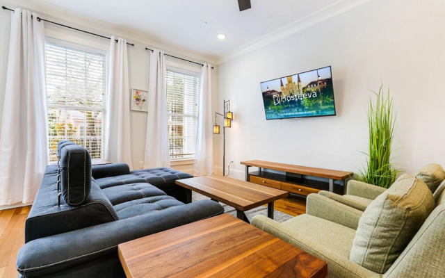 4BR High end Upgrades by Hosteeva