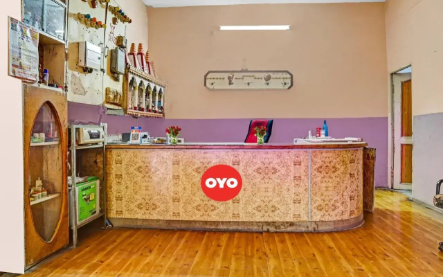 Oyo Flagship 703015 New Sd Palace