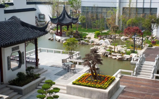 DoubleTree by Hilton Wuxi