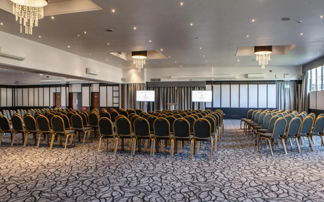 Elite Venue Selection Felbridge - Gatwick
