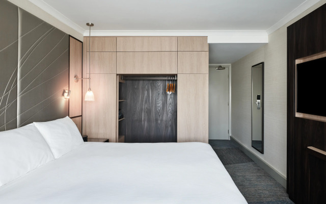 Hyatt Place London Heathrow Airport
