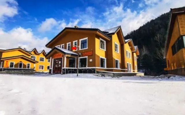 Lao Dongbei Inn (Xuexiang National Forest Park Store)