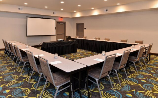 Homewood Suites By Hilton Cincinnati Mason