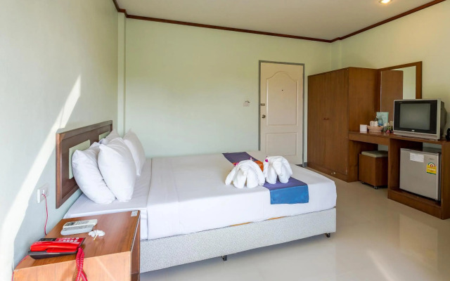 Khunyuw Hotel