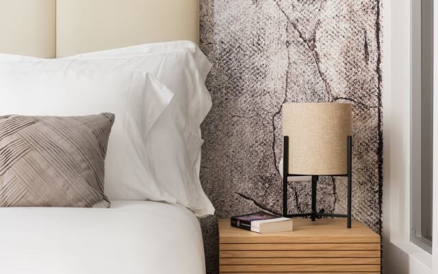 At 41 Luxury Suites & Rooms