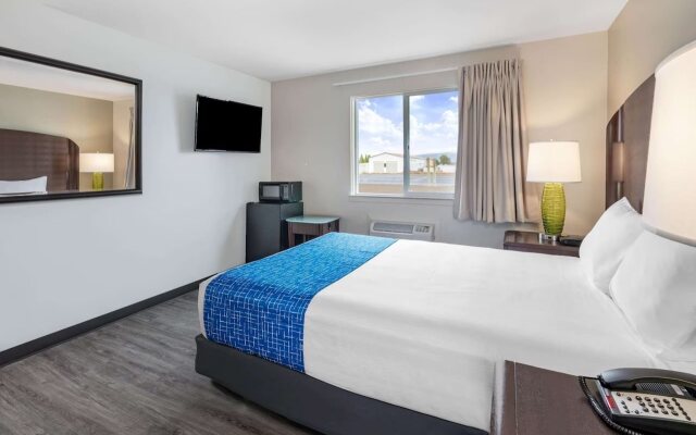 Travelodge by Wyndham Lovell/Bighorns