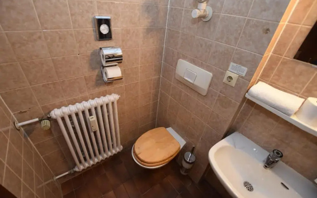 AB Apartment 08