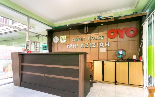 OYO 1745 Guest House Nur Aziziah 2