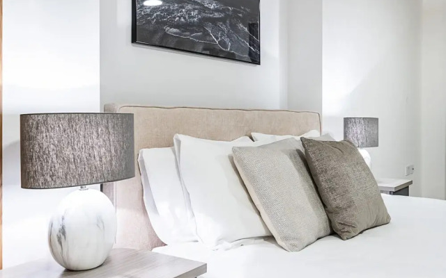 Laystall Apartment
