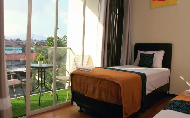 Bantal Guling Pasteur