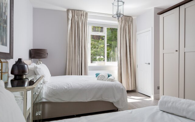 Cromwell Road 2-bed 2-bath brand new flat!
