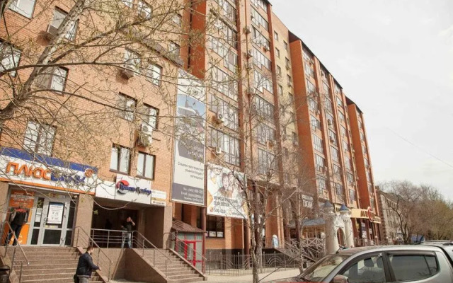 Voyage Apartment on 50 let Oktyabrya Street, 29