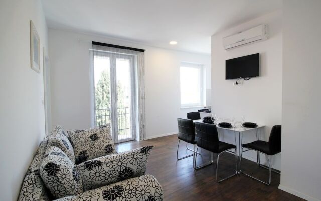 Apartment Split Lazarica