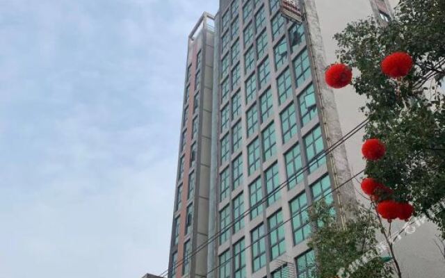 Jun Xuan Business Hotel