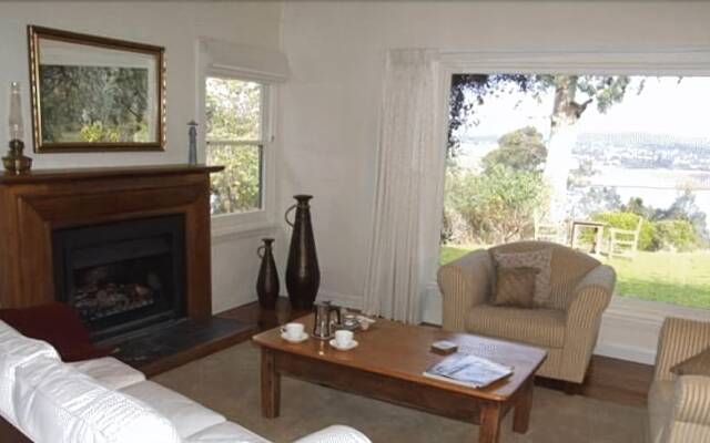 The River House Launceston Tamar Valley
