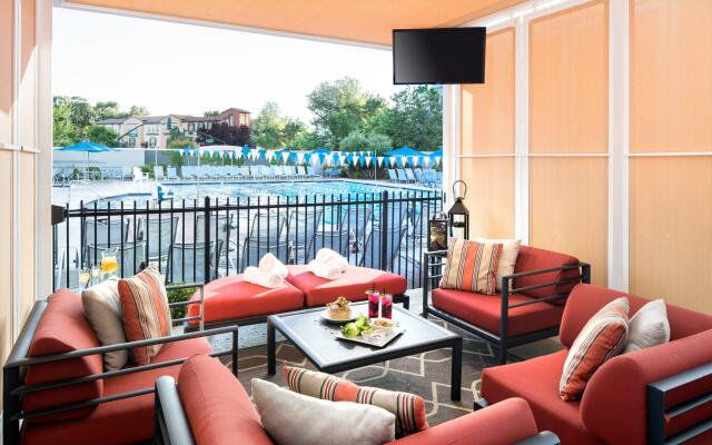 Renaissance Walnut Creek Hotel