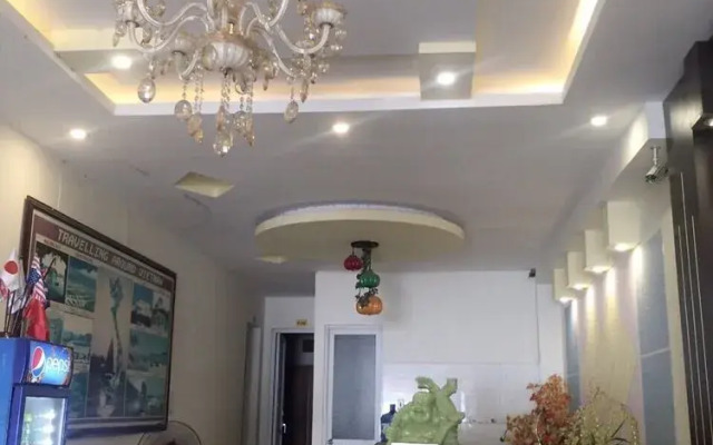 Westlake Hotel - Lac Long Quan
