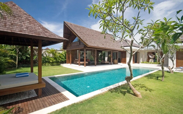 Saba Villa
