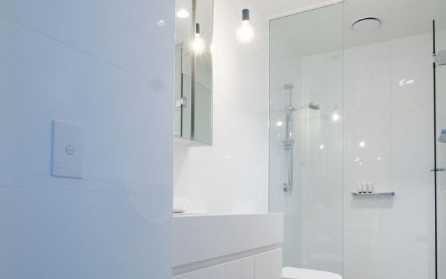 LittleStay Collection- Eporo