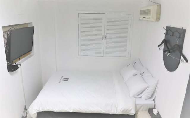 Must Stay Hotel (Han River)
